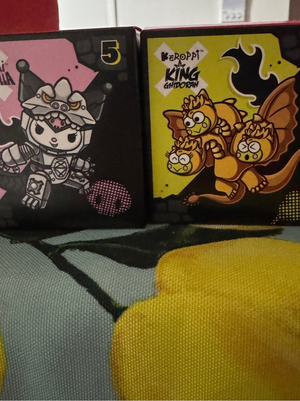 Hello kitty x Gozilla Macdonald